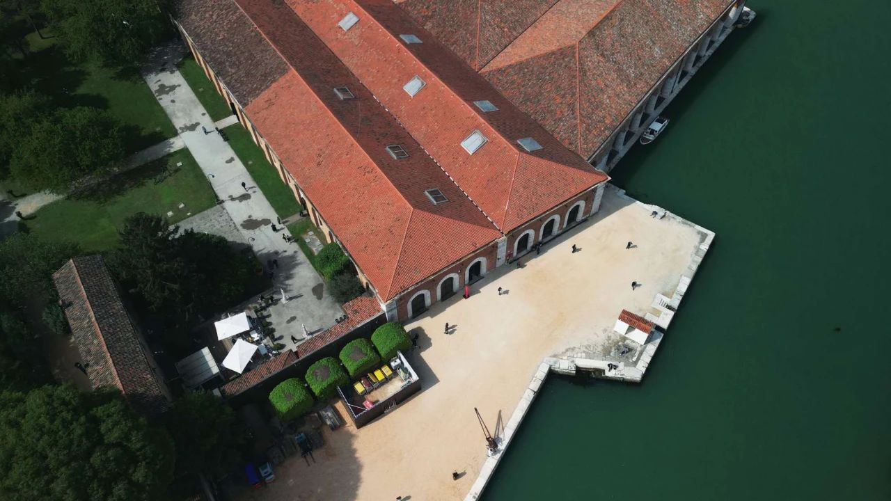 ���ʹ���(�й�)���޹�˾